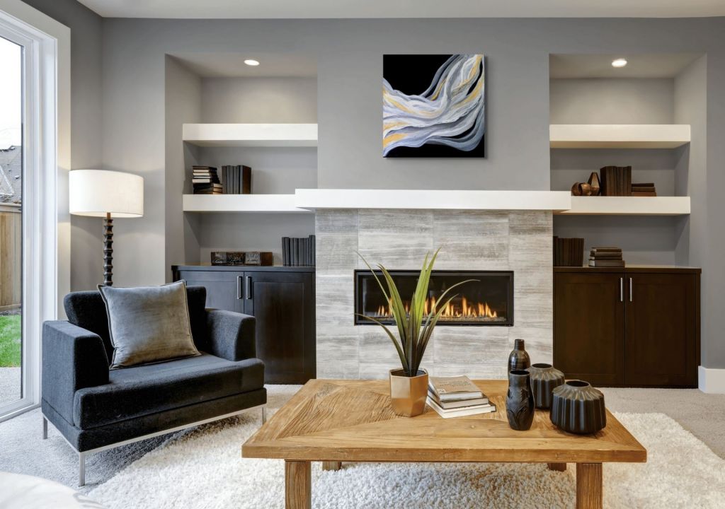 Absztrakt festmény nappaliban